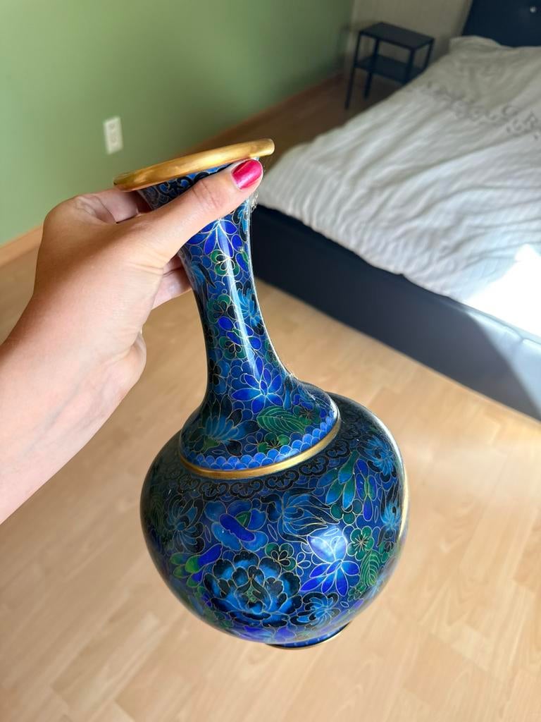 Blauwe Chinese vaas, Ophalen