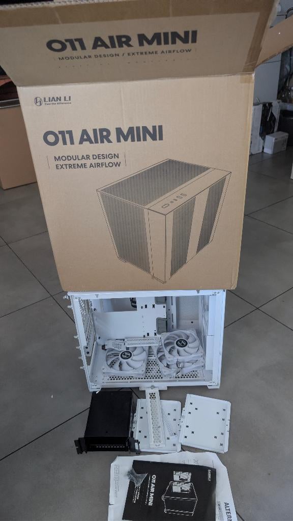 Lian Li o11 Air Mini, Computers en Software, Computerbehuizingen, Gebruikt, Ophalen of Verzenden