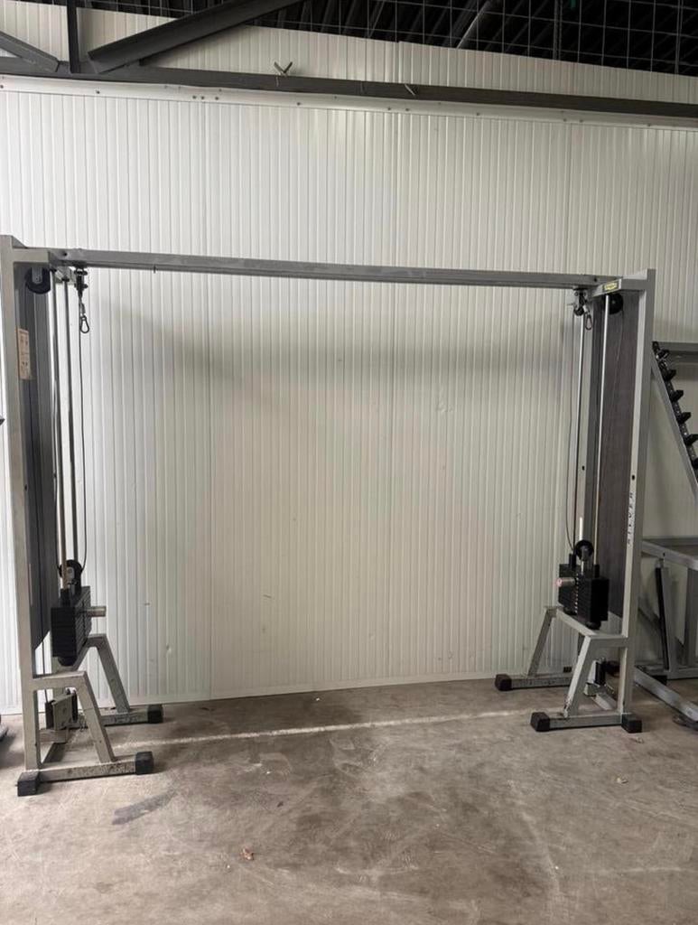 Technogym Cable crossover / Kabel tower / Kabel cross, Sport en Fitness, Fitnessmaterialen, Ophalen, Gebruikt, Benen, Overige typen
