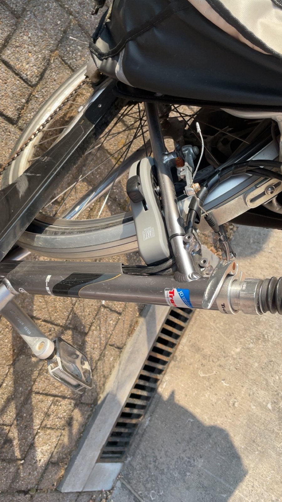 Elektrische Damesfiets zonder batterij, Fietsen en Brommers, Ophalen, Zo goed als nieuw