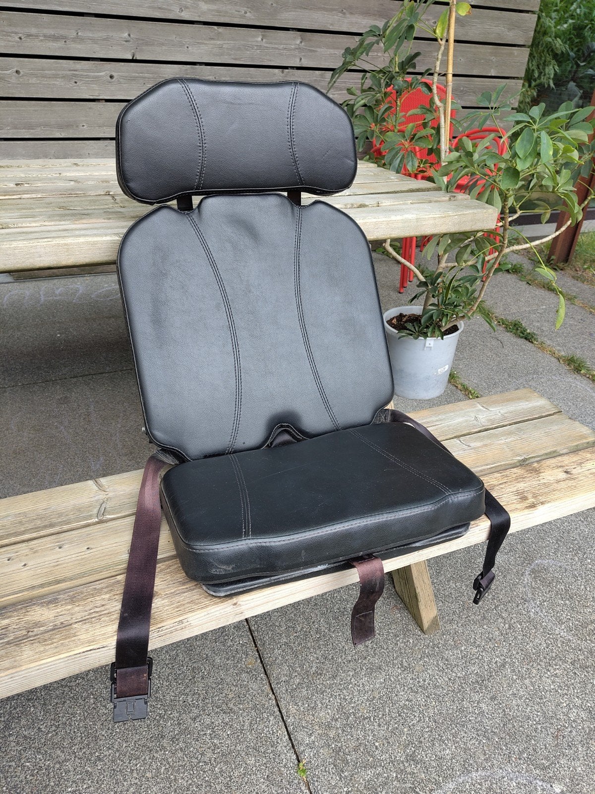Foldable seat bullitt Larry VS harry, Vélos & Vélomoteurs, Accessoires vélo | Sièges de vélo, Enlèvement