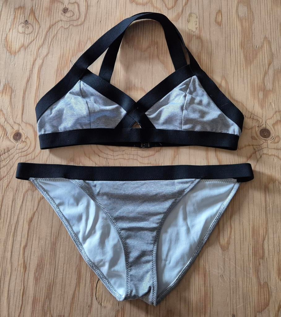 Licht gestreepte bikini met kruis op rug - Maat 38, Enlèvement ou Envoi, Comme neuf, Pimkie, Bikini