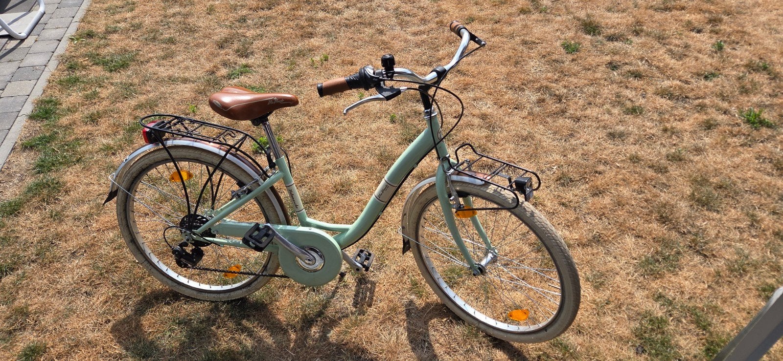 Meisjesfiets, Ophalen