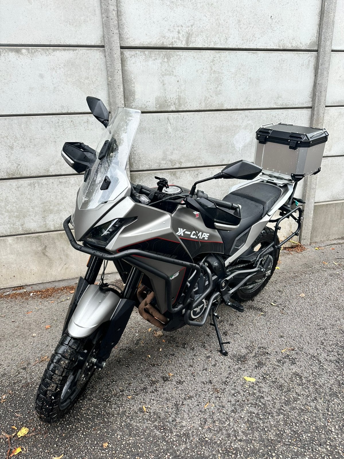 Morini X-Cape 650 2025, Motos, Occasion, 2 cylindres, Particulier, Permis Moto A2 minimum