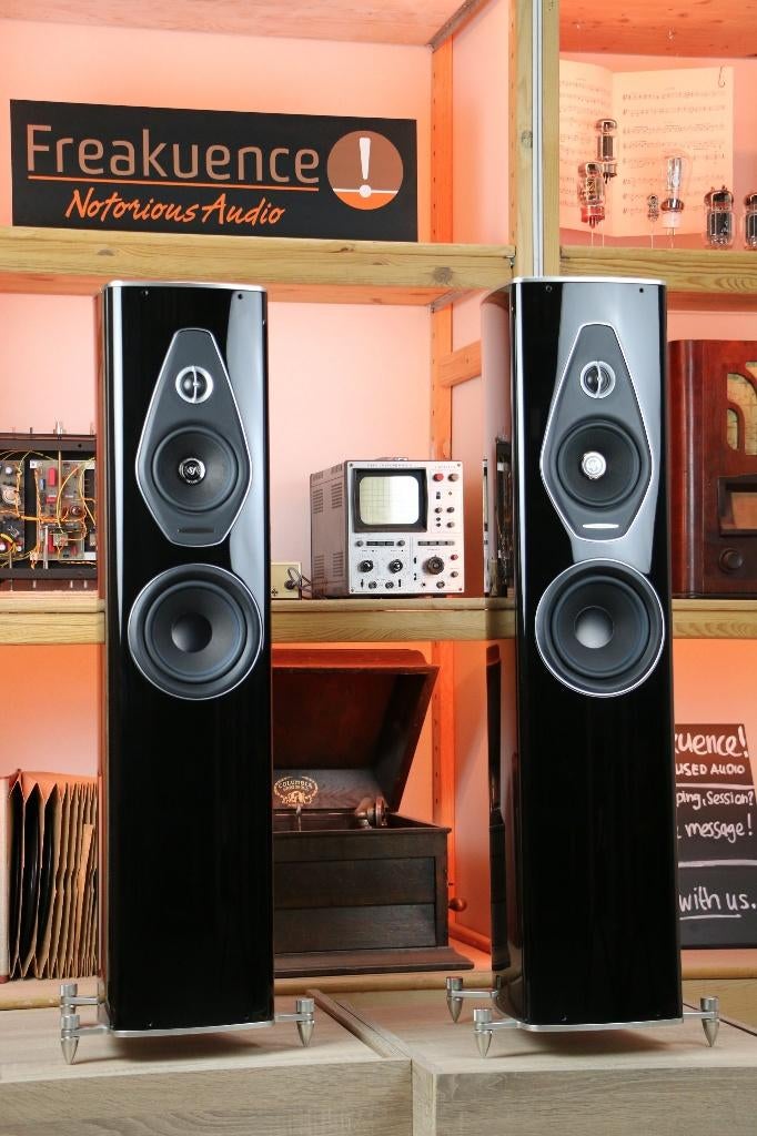 Sonus Faber Olympica Nova II / 2 demoset INRUIL OK.  BTW/VAT, Ophalen of Verzenden, Zo goed als nieuw, 120 watt of meer