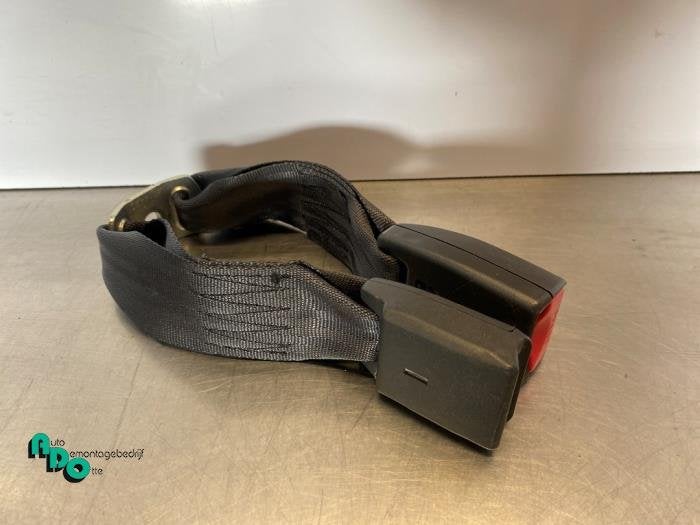 Insertion ceinture de sécurité arrière droite d'un Subaru, Subaru, -, 3 mois de garantie, Utilisé
