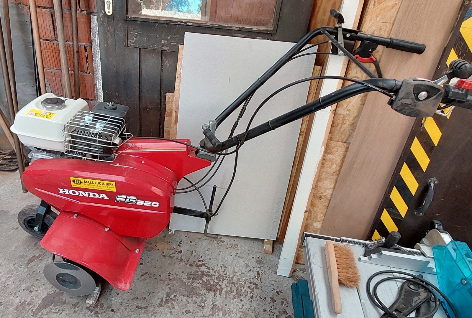 Honda FG320 freesmachine tuin, Honda, Comme neuf, Enlèvement, Essence