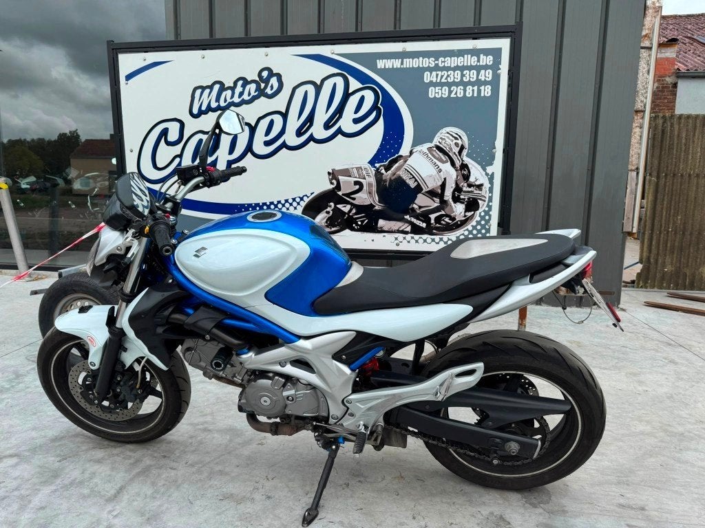 Suzuki	SV650, Motos, Motos | Suzuki, Entreprise, Plus de 35 kW, 650 cm³