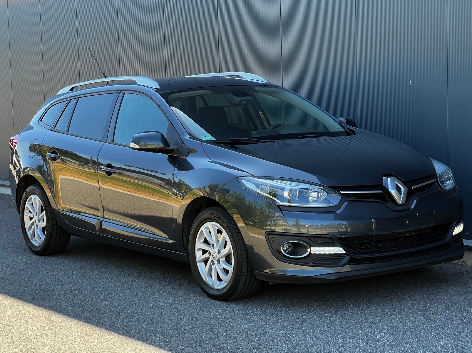 Renault megan 1.5 dci / gekeurd voor verkoop / 6 vites, Voorwielaandrijving, Euro 5, 4 cilinders, Bedrijf