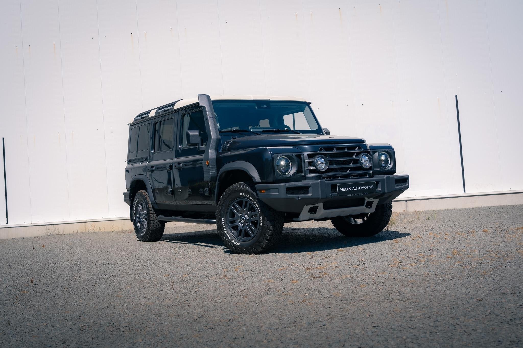 Ineos Grenadier Utility Wagon 2 seats 3.0L TwTurbo Diesel Ro, Automaat, Stof, Parkeersensor, 2811 kg