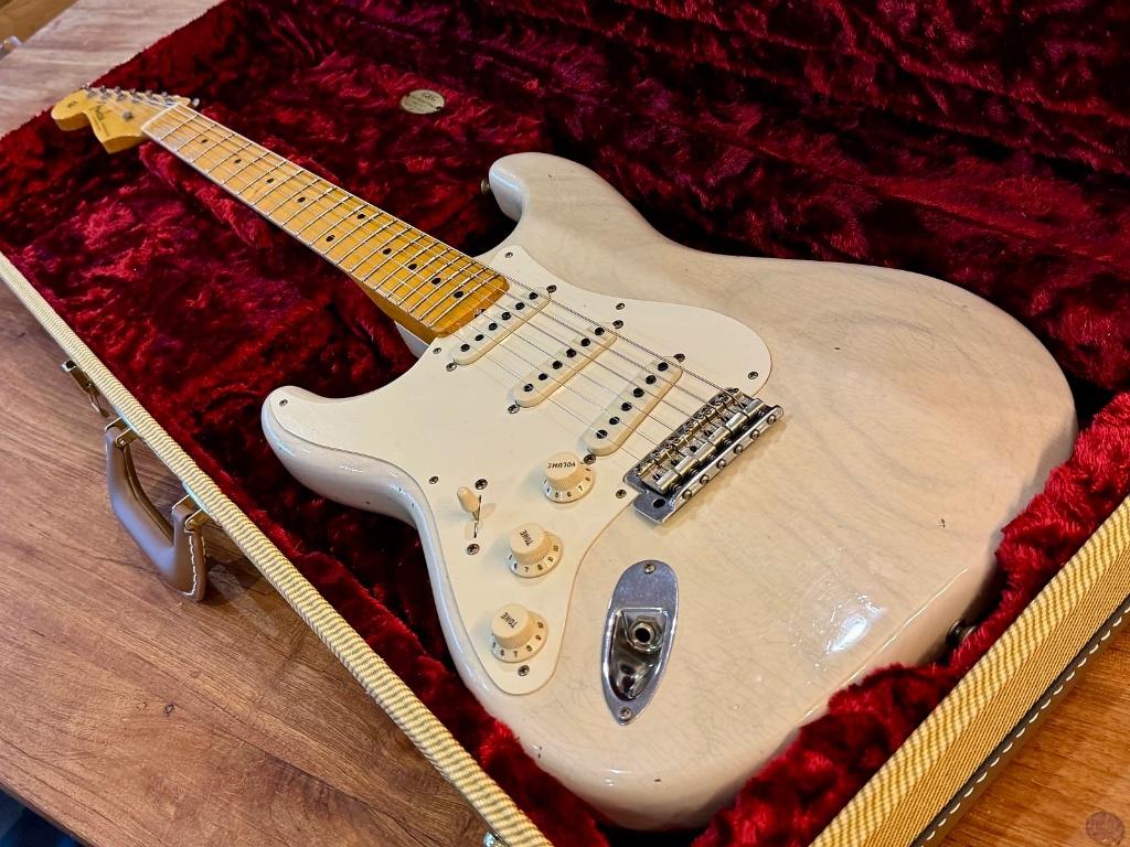 Fender 2019 pour gaucher Custom Shop '55 Stratocaster JRN, Enlèvement ou Envoi, Comme neuf, Solid body, Fender