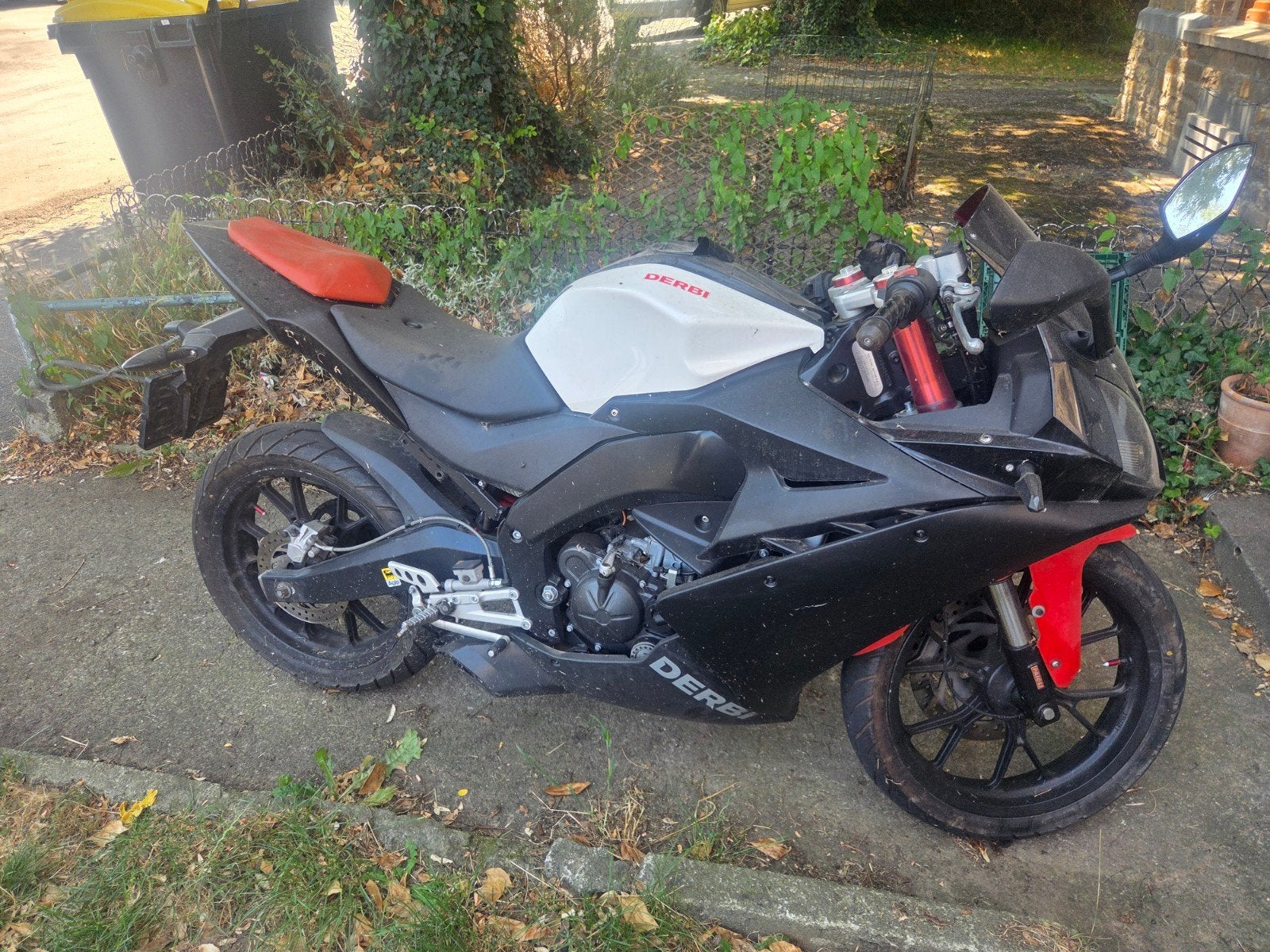 Derbi gpr 125cc, Fietsen en Brommers, Brommers | Derbi