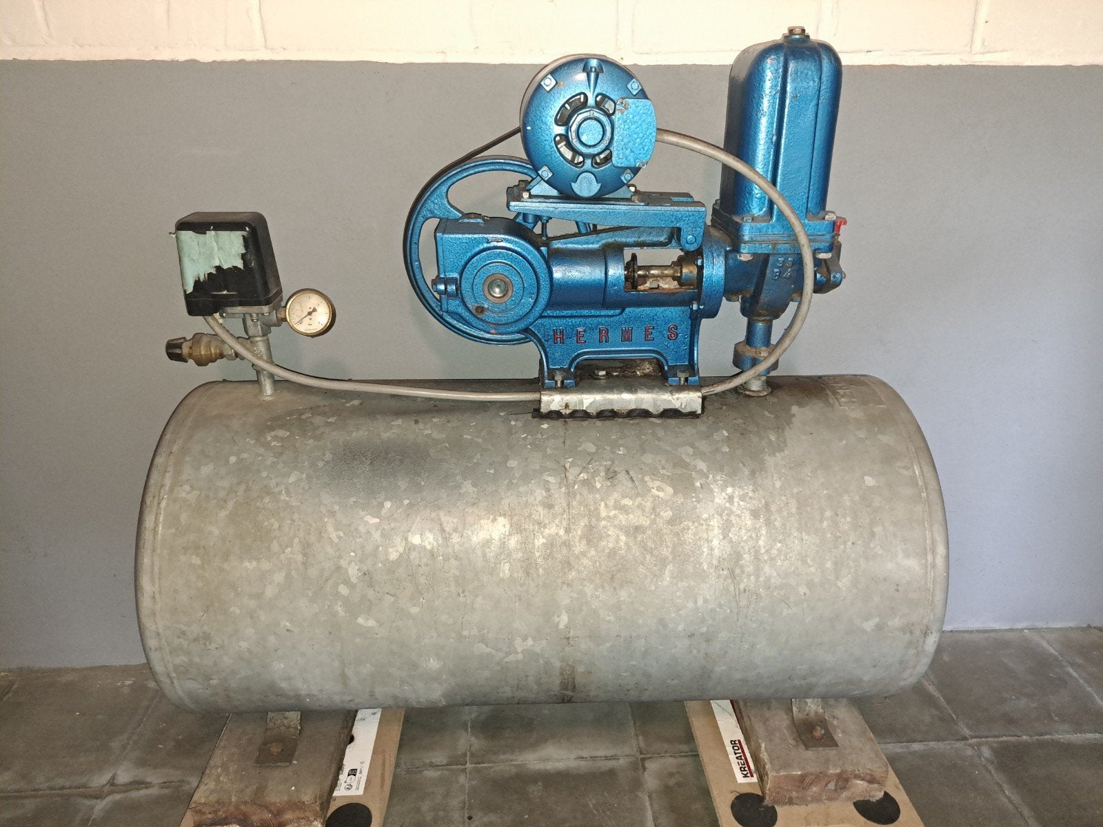 Waterpomp, Ophalen, Gebruikt, Elektrisch, Hydrofoorpomp