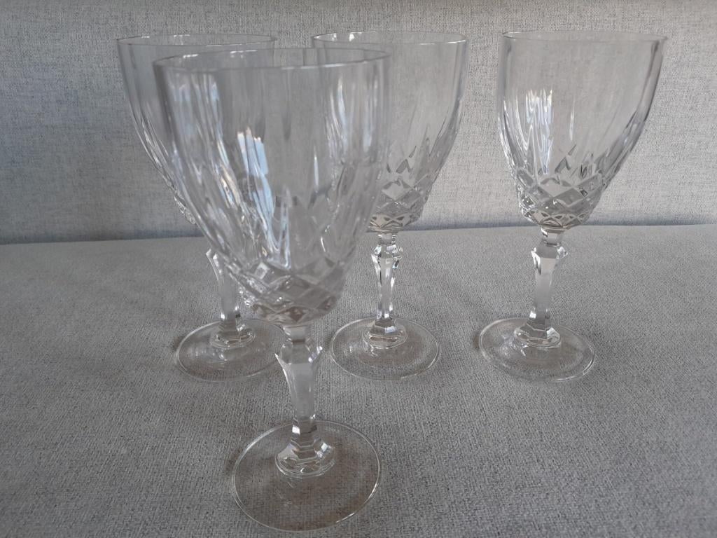 Vier kristallen wijn glazen Cristal d'Arques, Antiek en Kunst, Ophalen of Verzenden