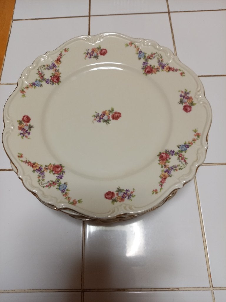 Belles assiettes, Antiquités & Art, Enlèvement