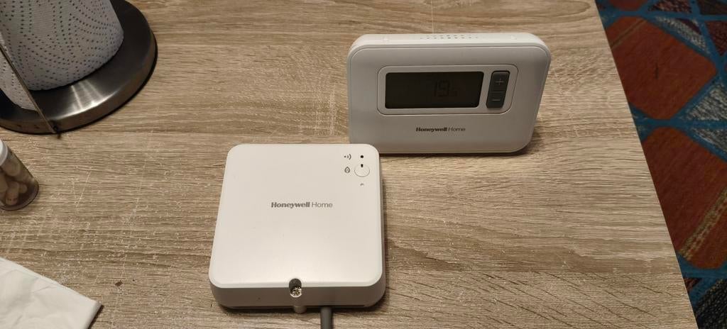 Thermostat Honeywell T3R sans fil programmable, Bricolage & Construction, Enlèvement, Comme neuf