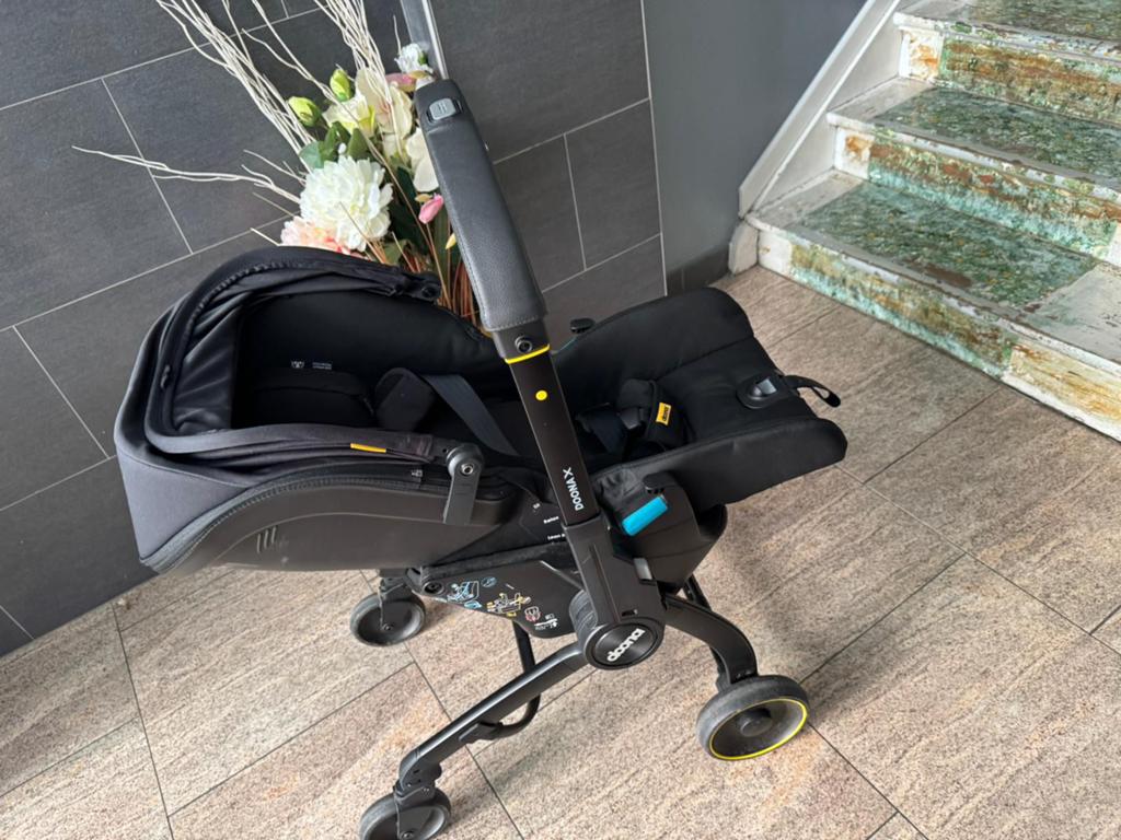 Poussette Doonna X, Kinderen en Baby's, Gebruikt, Met autostoeltje, Ophalen, Kinderwagen