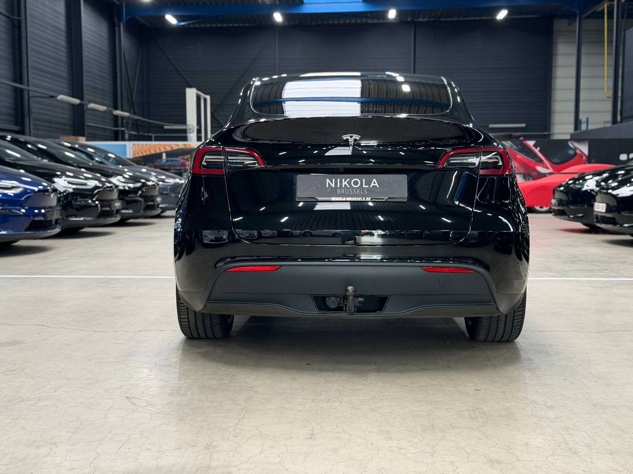 Tesla Model Y REAR WHEEL DRIVE - TOW HOOK - AUTOPILOT ACTIVE, Autos, 299 ch, Achat, Entreprise, Noir