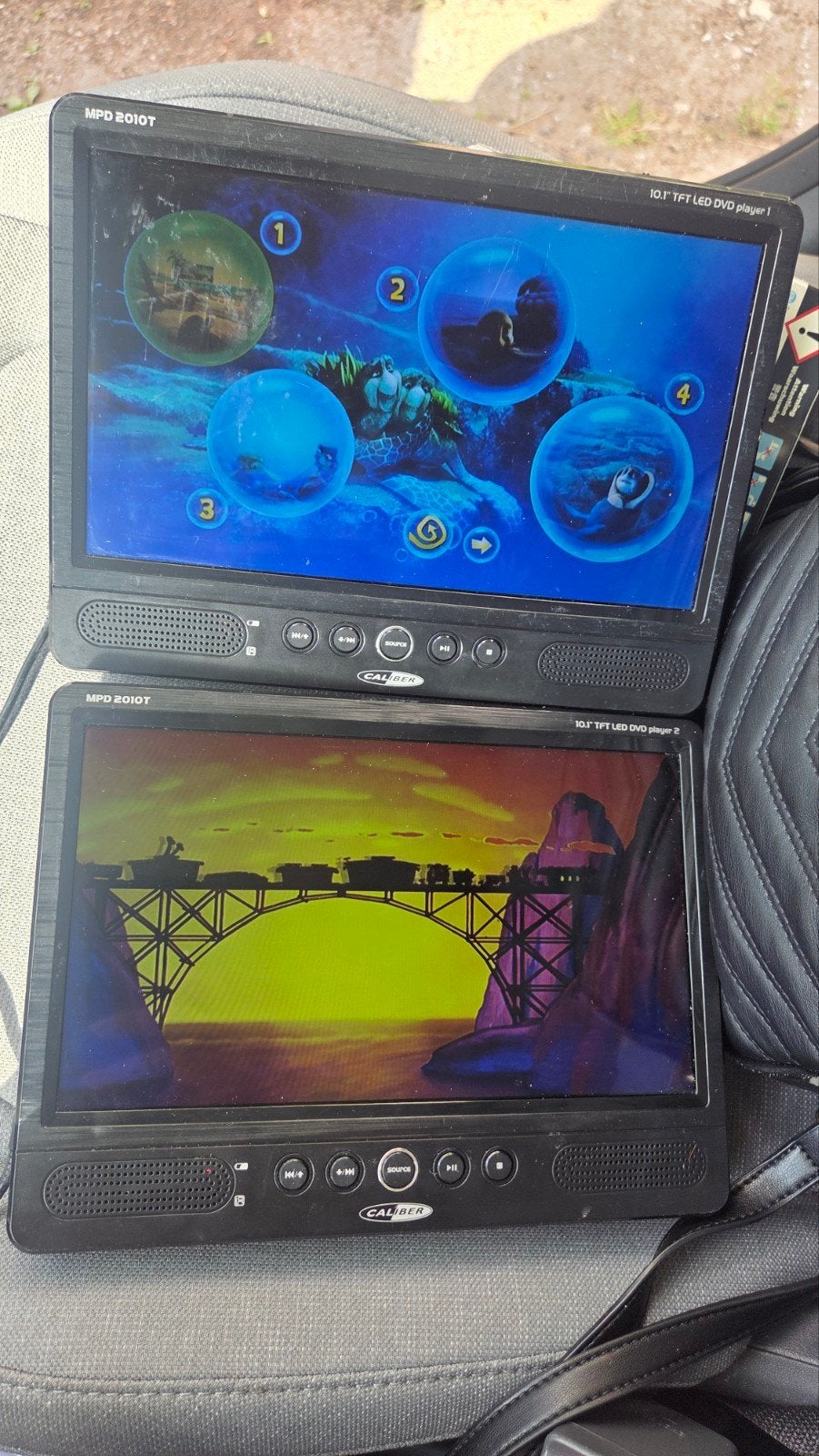 2x Draagbare dvd speler voor de auto, TV, Hi-fi & Vidéo, Lecteurs DVD, Utilisé, Lecteur DVD, Autres marques, Portable, Enlèvement