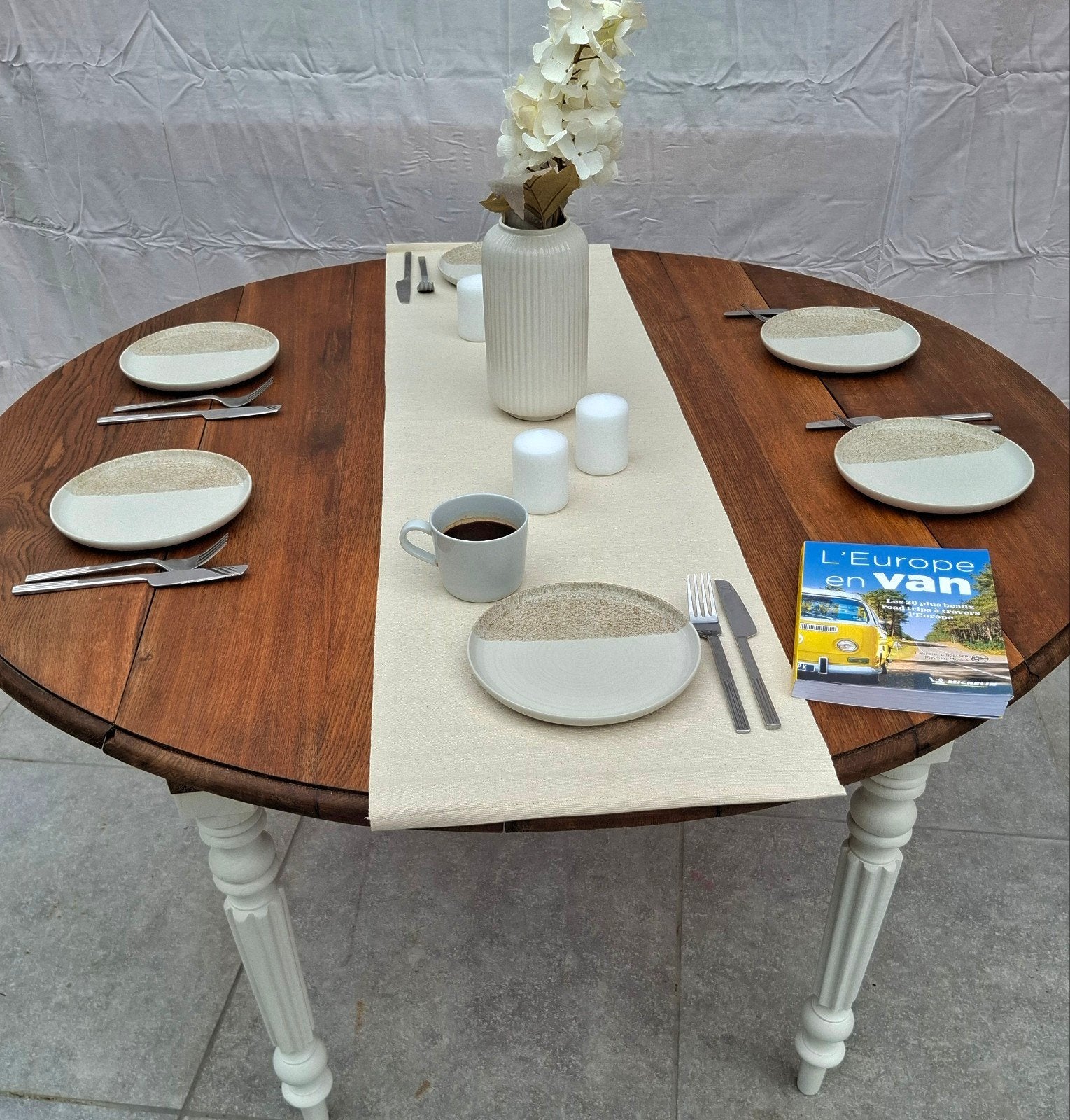️ ️ Grote eetkamertafel -6/8 pers. (massief eikenhout),, Zo goed als nieuw, Vijf personen of meer, Campagne-chic, 100 tot 150 cm