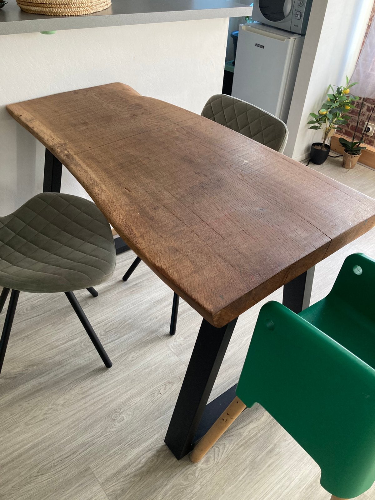 Tafel industrieel boomstam nieuwe staat, Huis en Inrichting, Ophalen, Zo goed als nieuw