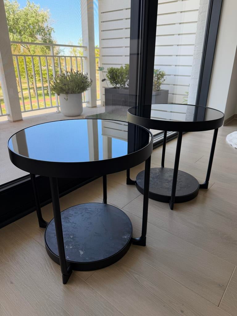 Bijzettafels zwart glas & zwart marmer look, Huis en Inrichting, Ophalen, Rond, Modern, Glas