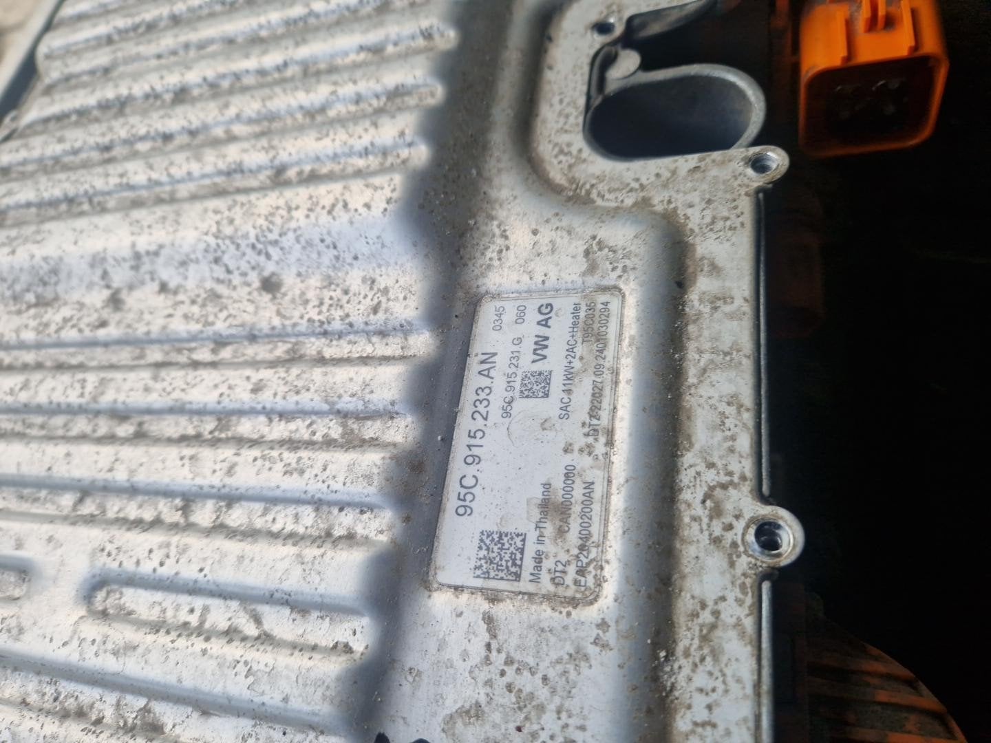 AUDI Q6 E-TRON 95C915233AN converter, Enlèvement