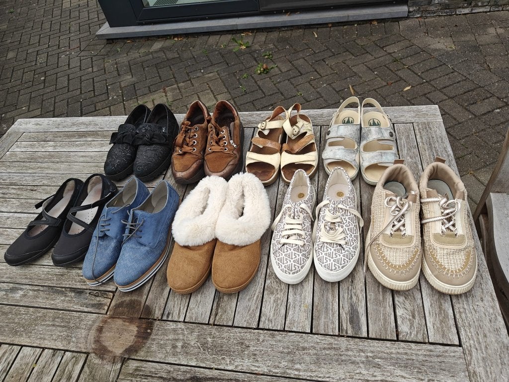 Partij damesschoenen maat 39–39,5 – 9 paar – diverse merken, Vêtements | Femmes, Chaussures, ANDERE, Enlèvement ou Envoi, Autres couleurs