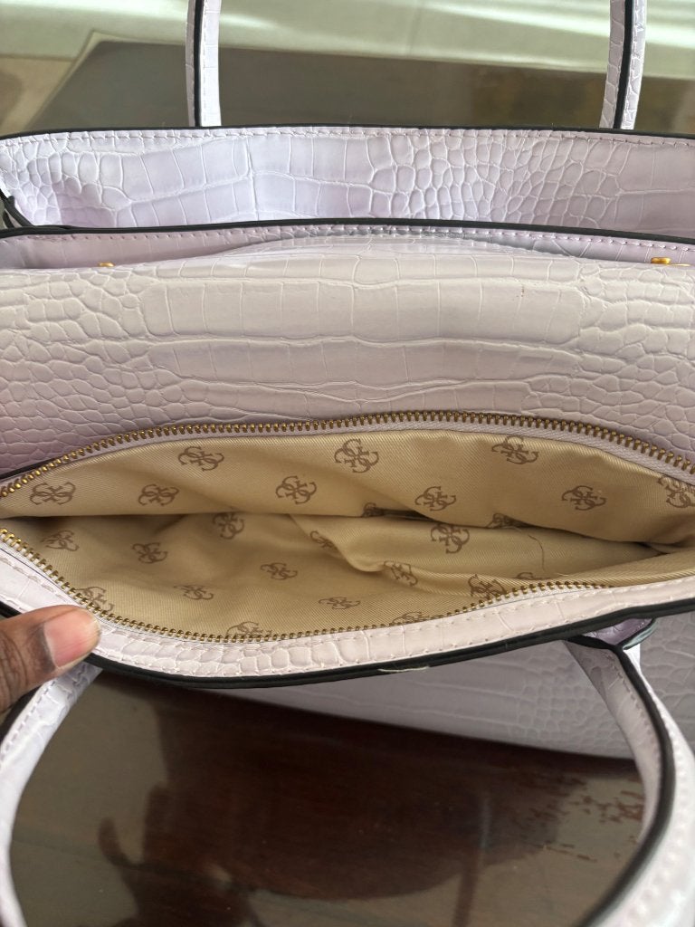 Handtas Guess, Handtassen en Accessoires, Ophalen of Verzenden, Nieuw, Paars, Handtas