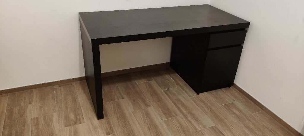 Bureau IKEA Malm, Huis en Inrichting, Bureaus, Ophalen, Zwart, Zo goed als nieuw, IKEA