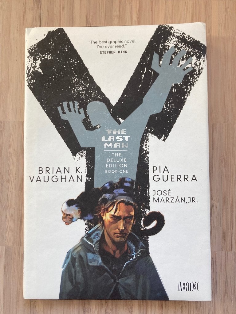 Y The Last Man. Deluxe edition Vol 01 (Hardcover), Livres, BD | Comics, Enlèvement ou Envoi, DC COMICS, Utilisé, Comics