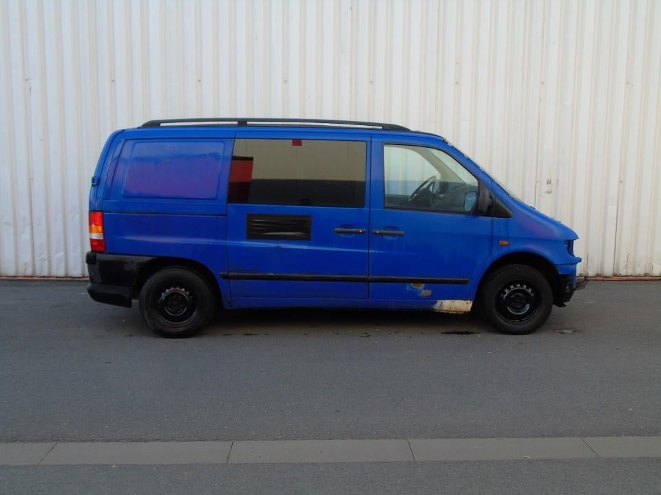 Mercedes 112 CDI met airco en trekhaak, Auto's, Stof, 4 cilinders, 2000 kg, Blauw