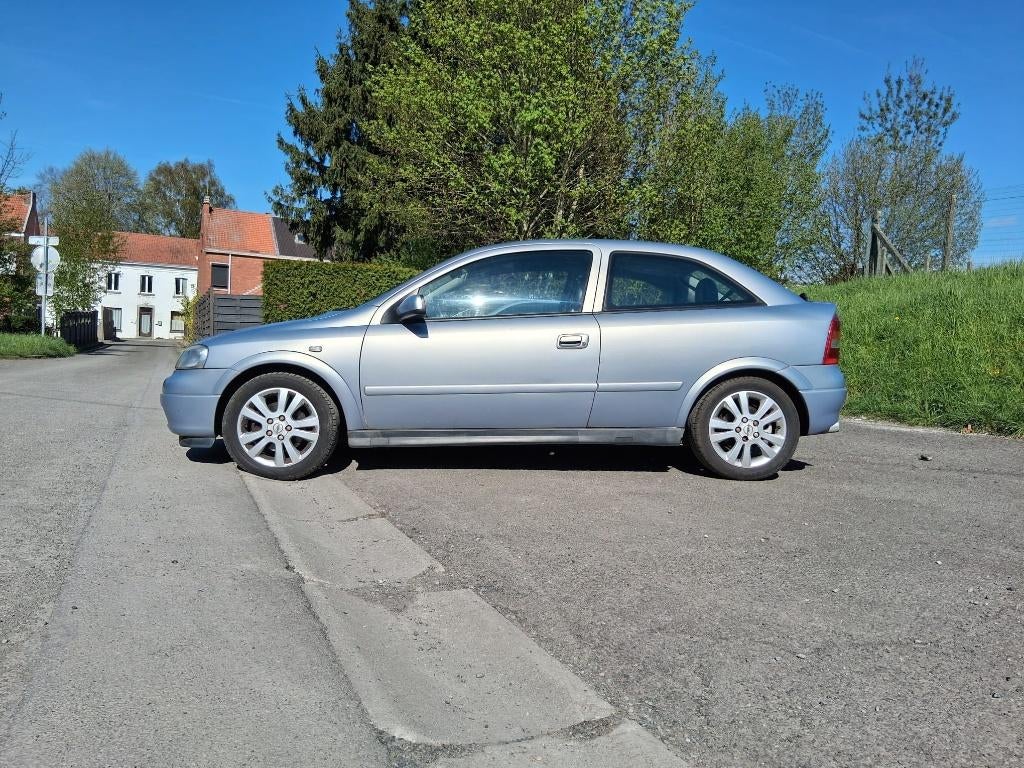 Opel astra g 1.8 16v 125cv, Auto's, Opel, Particulier, Astra, Airbags, Airconditioning, Benzine, Euro 3, Coupé, 3 deurs, Handgeschakeld
