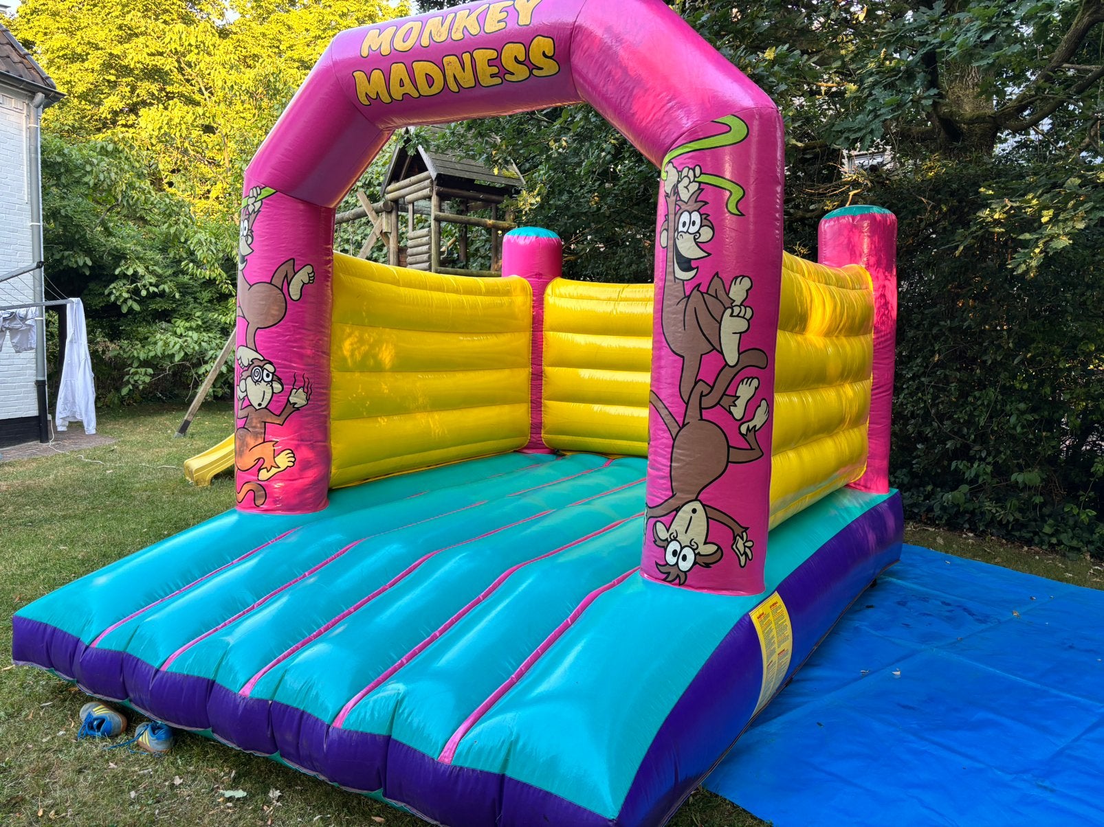 Te koop springkasteel, Hobby en Vrije tijd, Feestartikelen, Ophalen, Gebruikt