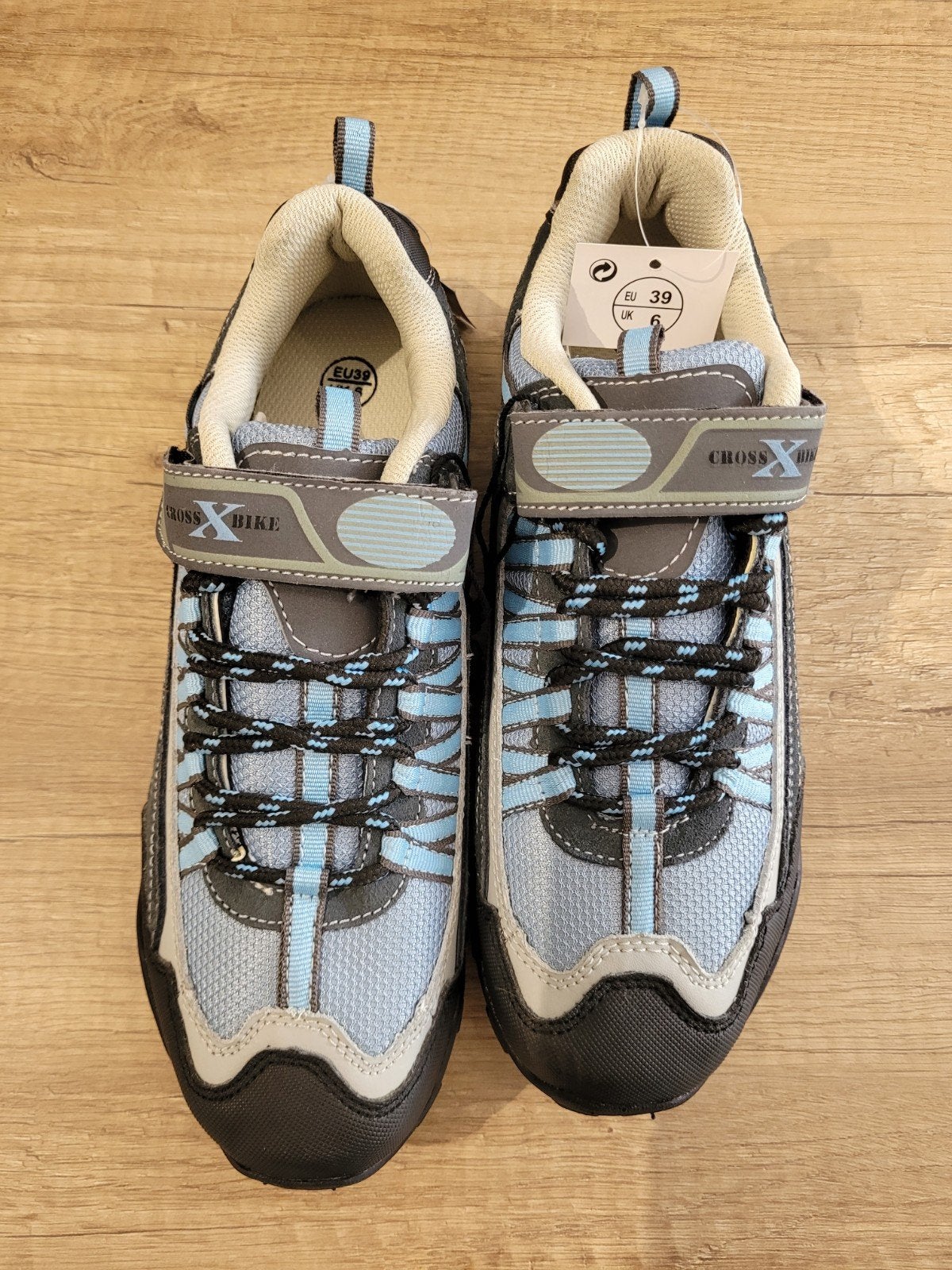 Chaussures de vélo femme, pointure 39, neuves., Enlèvement, Chaussures de marche