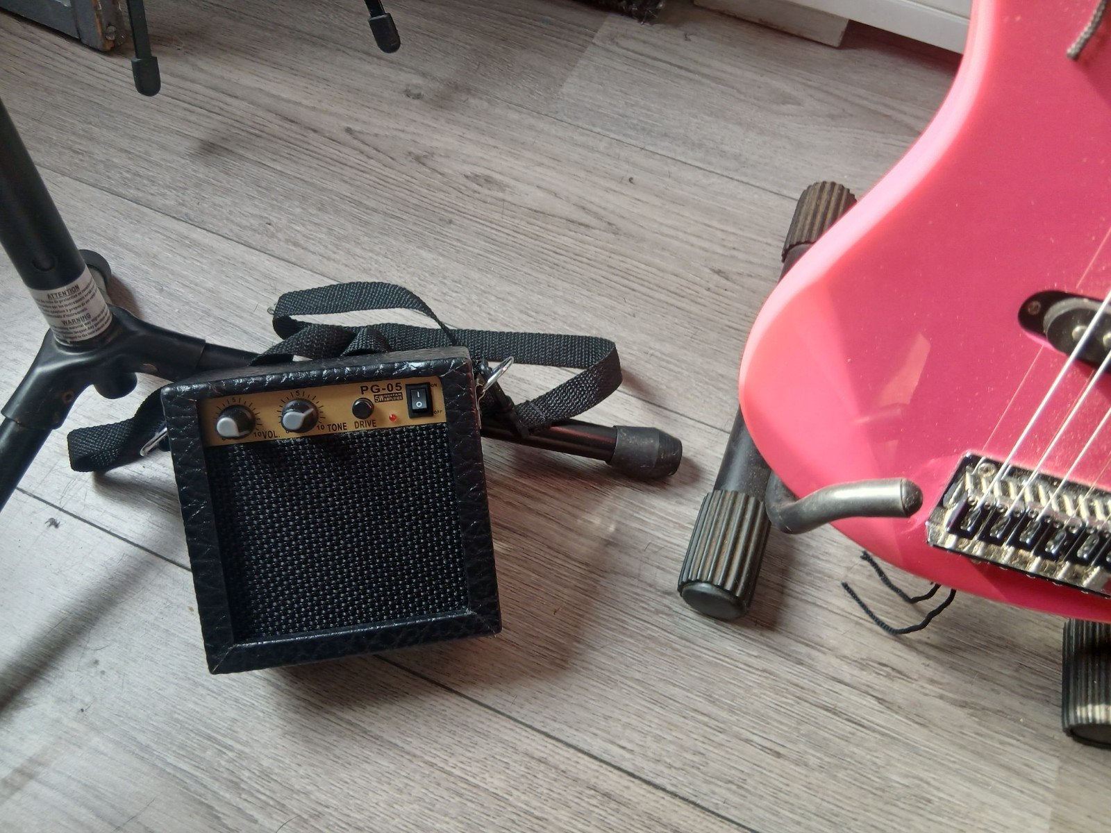 Mini ampli guitare électrique PG-05 – 5W – Neuf, Enlèvement ou Envoi, Neuf