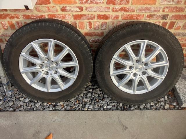 Jantes 16 pouces avec pneus, Autos : Pièces & Accessoires, 215 mm, 16 pouces, Pneus été, Véhicule utilitaire