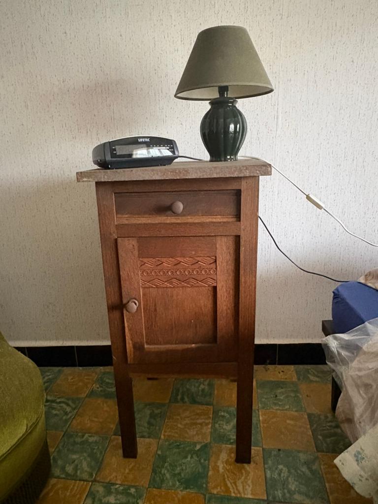 Antiek nachtkastje, Huis en Inrichting, Slaapkamer | Nachtkastjes, Ophalen, Gebruikt