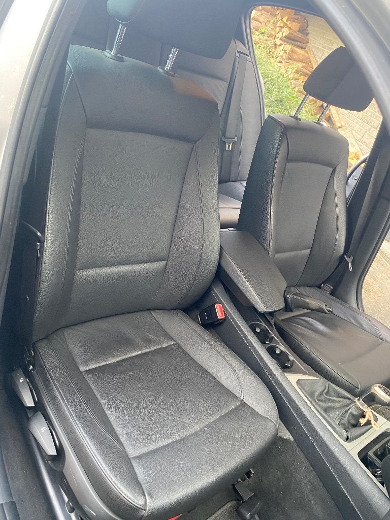 BMW 116d tweedehands uit het jaar 2009, Auto's, BMW, Particulier, 1 Reeks, Diesel, Euro 4, 5 deurs, Handgeschakeld, Zilver of Grijs
