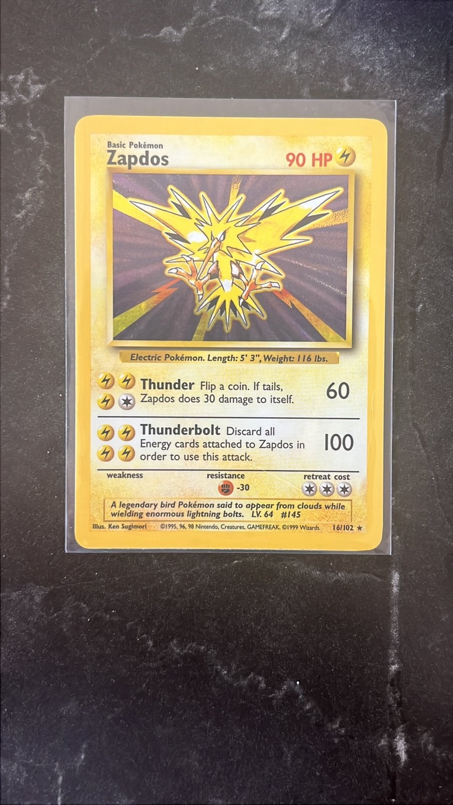Zapdos Holo Base Set 16, Hobby en Vrije tijd, Verzamelkaartspellen | Pokémon, Ophalen, Zo goed als nieuw