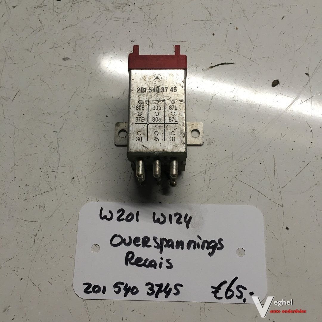 Mercedes W201  W124  Benzine Overspanningsrelais  201 540 37, Gebruikt, -, -, Ophalen of Verzenden