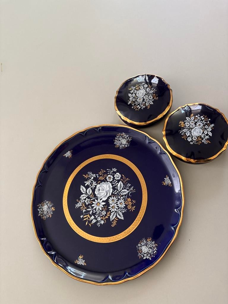 Kobalt blauwe porseleinen schotel, Ophalen