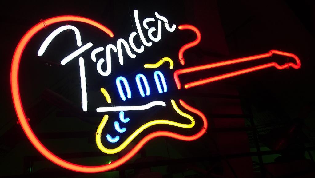 Fender neon, Enlèvement, Utilisé, Fender
