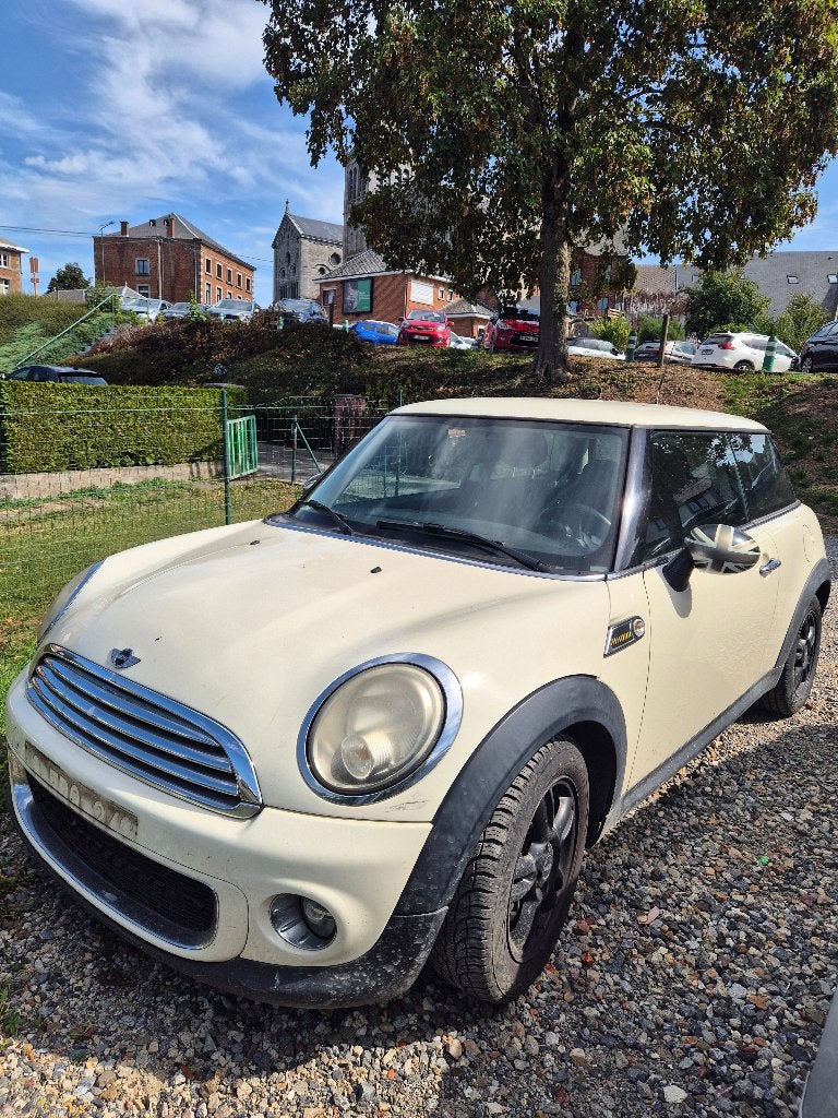 ​Mini One (2013) – 160 000 km – Moteur HS (Cylindre 4), Auto's, 4 zetels, Wit, Handgeschakeld, Particulier