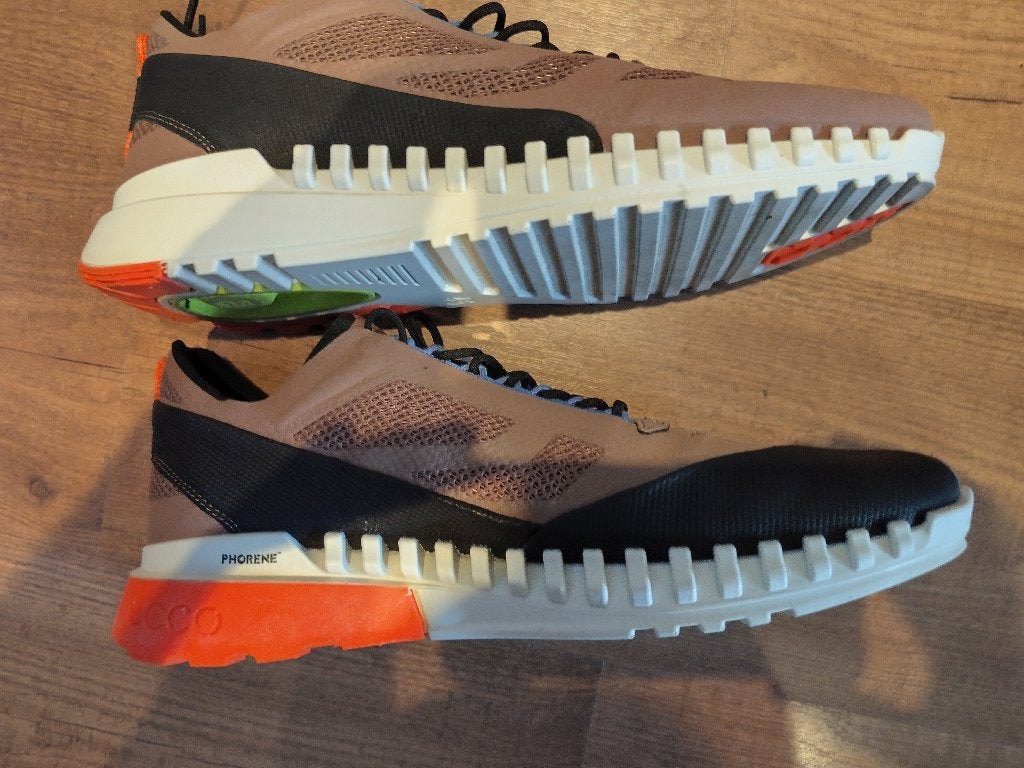 Chaussures Ecco taille 45 portées une fois comme neuves, Vêtements | Hommes, Chaussures, Ecco, Enlèvement ou Envoi, Autres couleurs