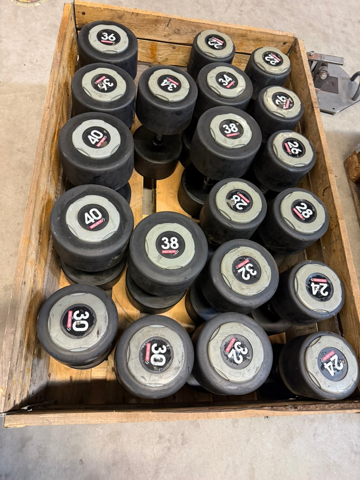 Vaste Rubberen Dumbells 22kg t/m 50kg + 2 Dumbells Rekken, Ophalen, Gebruikt, Dumbbell