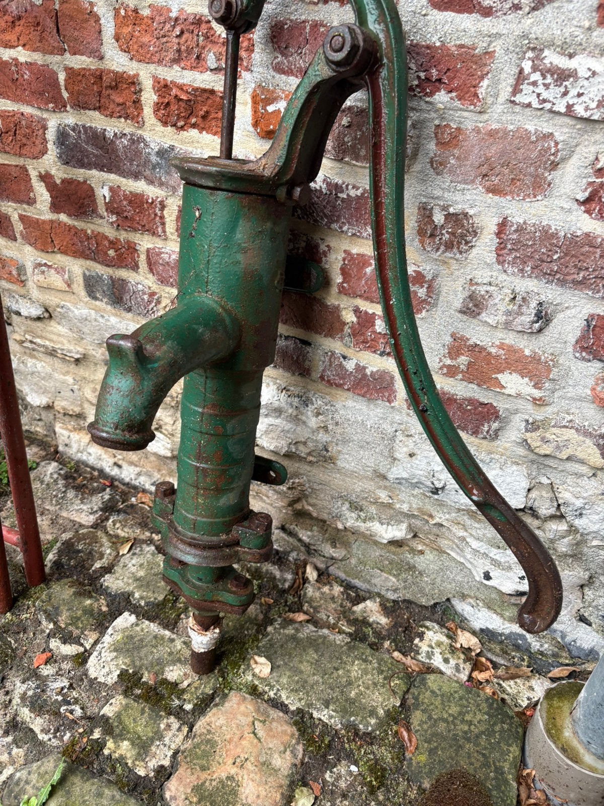Ancienne pompe à eau, Enlèvement, Utilisé, Manuelle