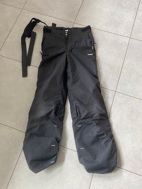 zwarte skibroek m 12 jaar met pull'n fit systeem nieuwstaat, Ophalen of Verzenden, Zo goed als nieuw, Kleding