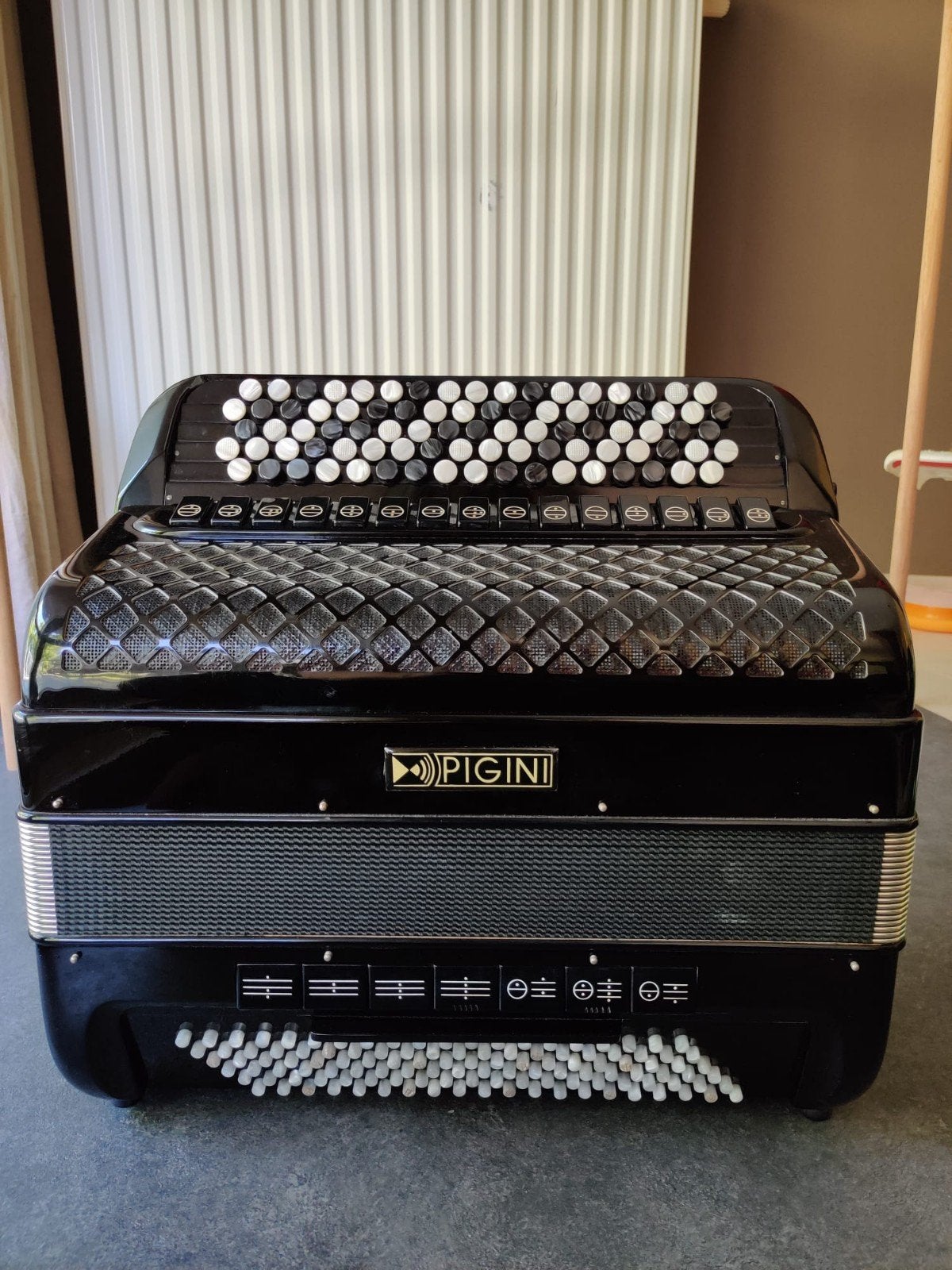 Pigini Convertor 55B accordeon, Muziek en Instrumenten, Zo goed als nieuw, Met koffer, Knopaccordeon, 120-bas
