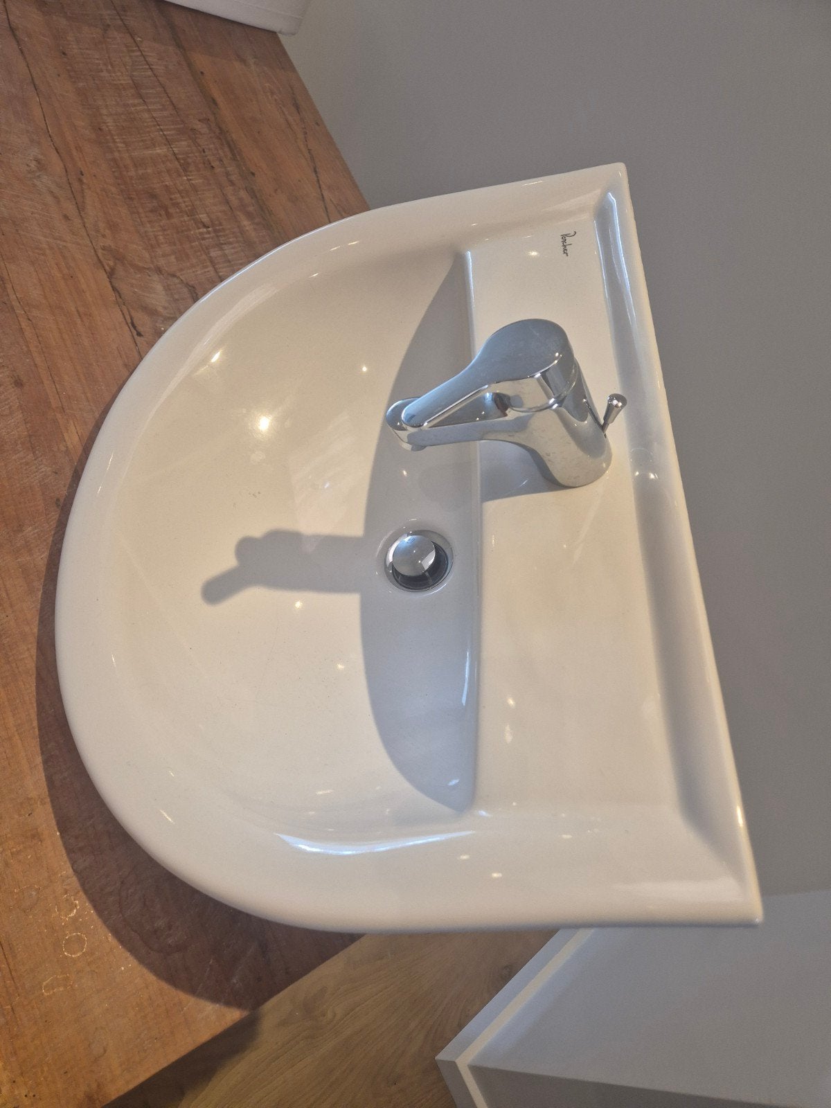 Lavabo in perfecte staat, Ophalen